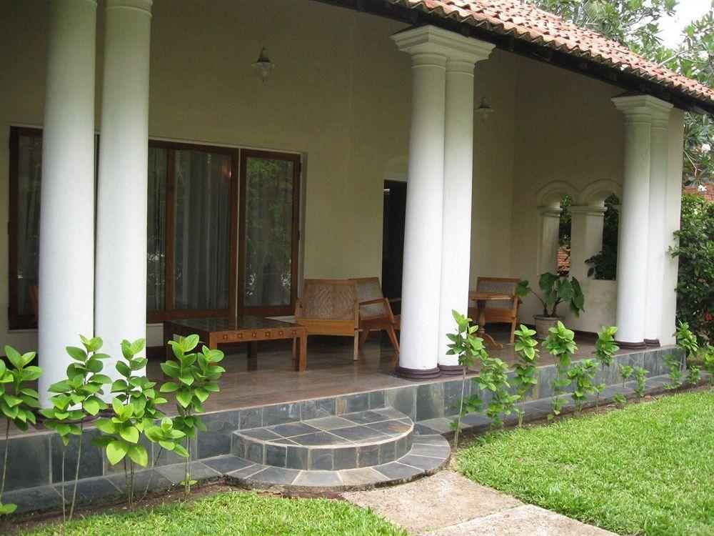 Kosgoda Beach Resort Экстерьер фото