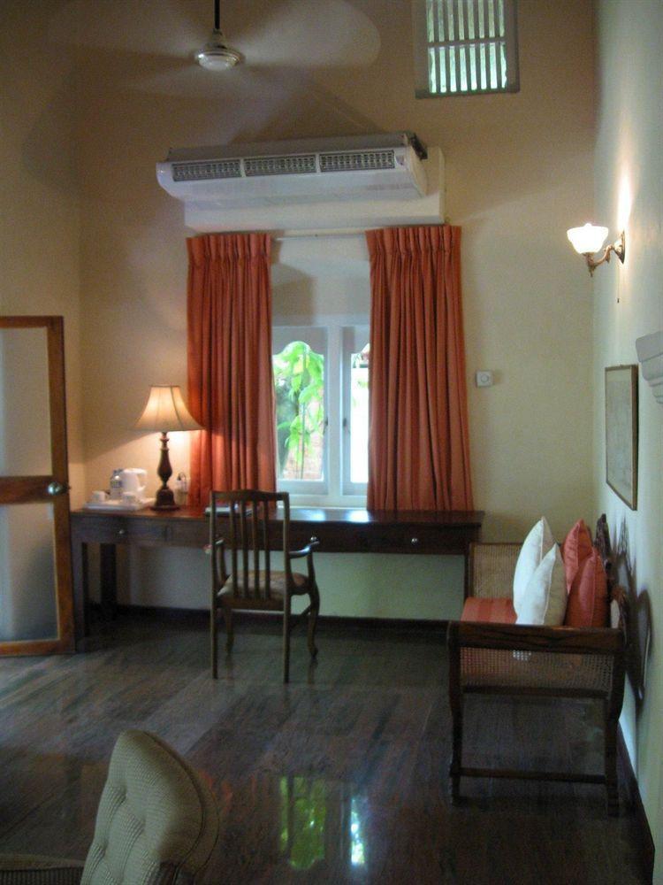 Kosgoda Beach Resort Экстерьер фото